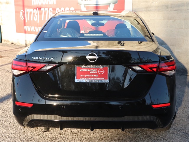 Vehicle image 12 of 24