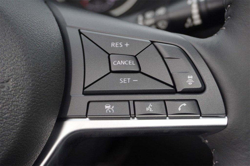 Vehicle image 44 of 55