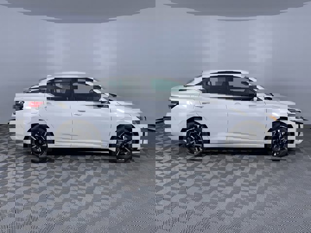 Vehicle image 5 of 27