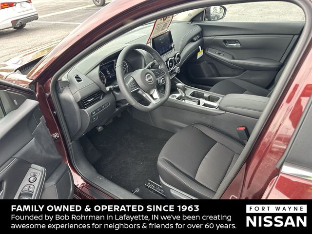 Vehicle image 24 of 37