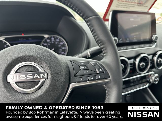 Vehicle image 19 of 37