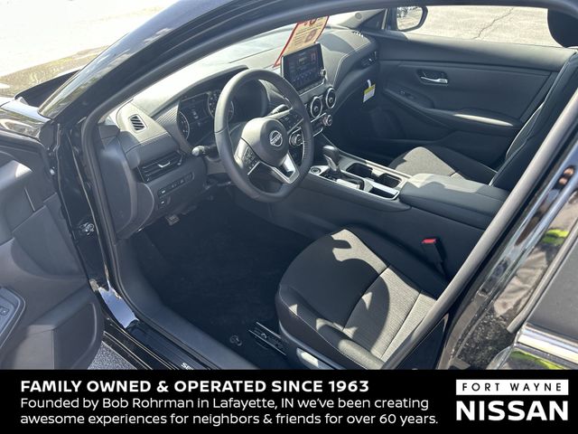 Vehicle image 34 of 37