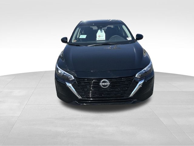 Vehicle image 4 of 37