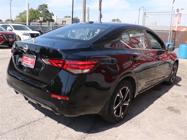 Vehicle image 8 of 25