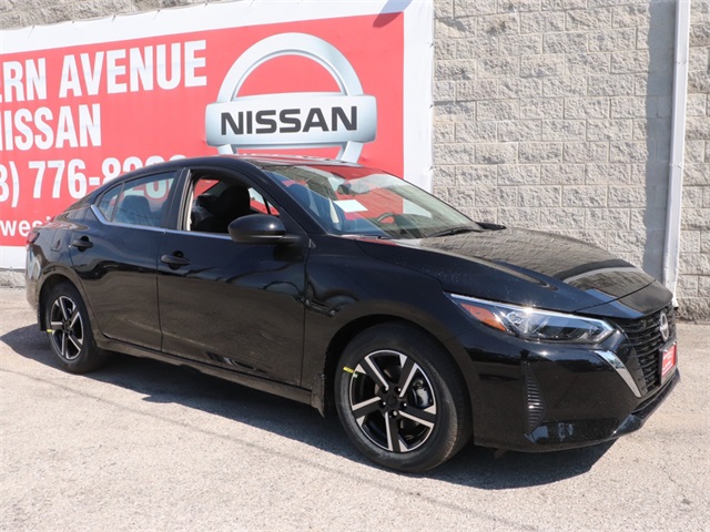 Vehicle image 5 of 25