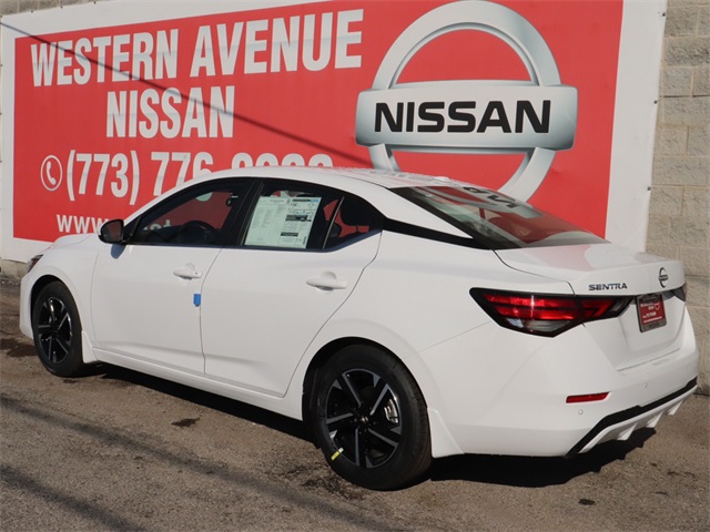 Vehicle image 12 of 24