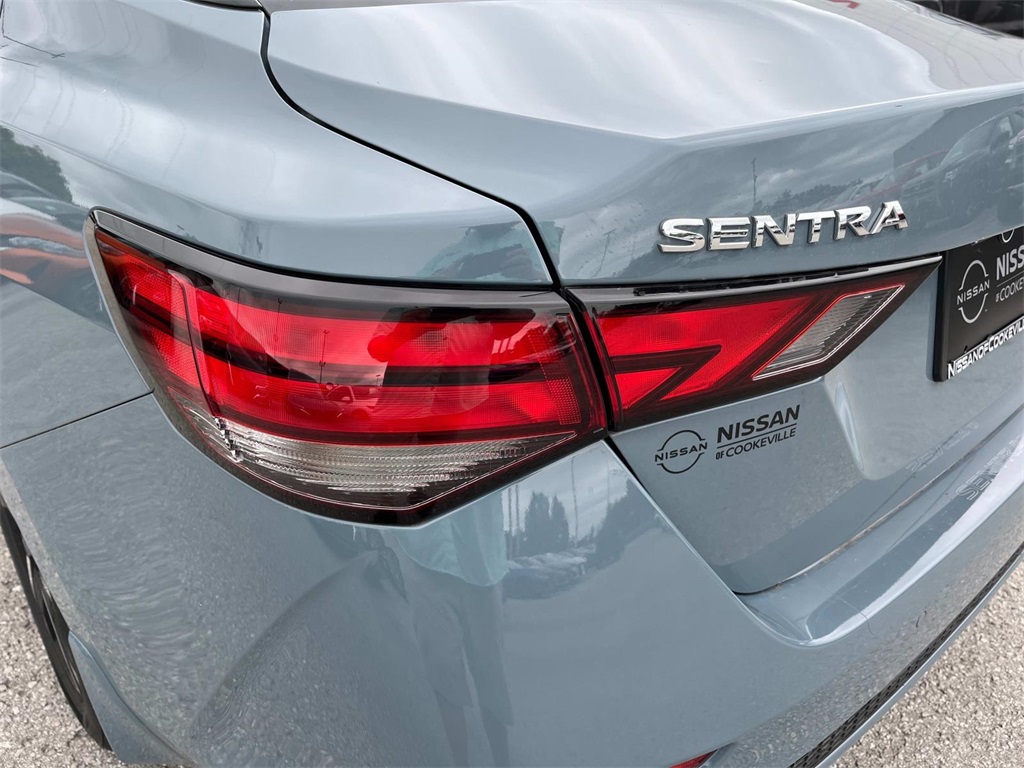 Vehicle image 24 of 26