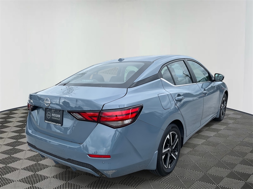 Vehicle image 5 of 26
