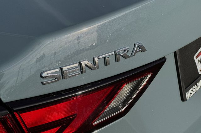 Vehicle image 7 of 20