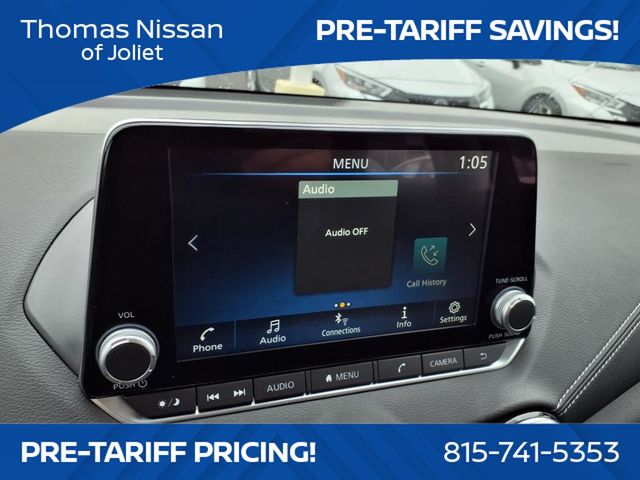 Vehicle image 22 of 25