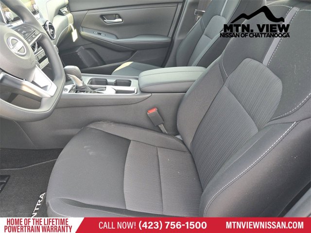 Vehicle image 9 of 20