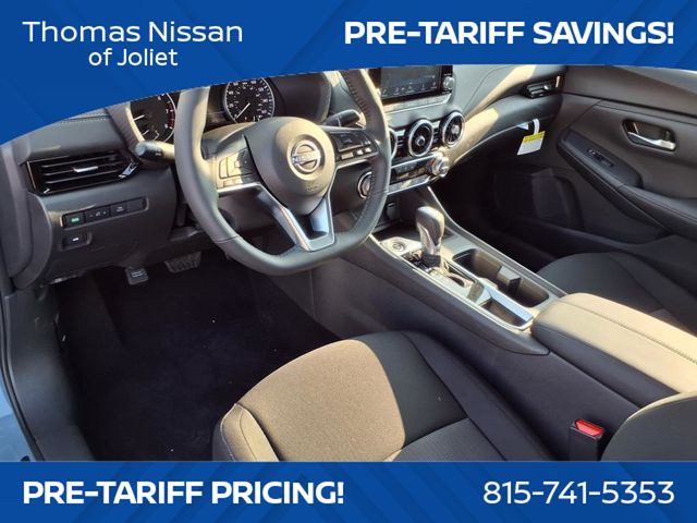 Vehicle image 16 of 25