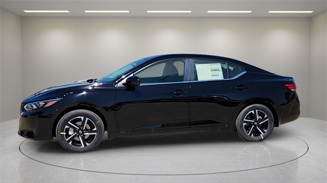 Vehicle image 2 of 40