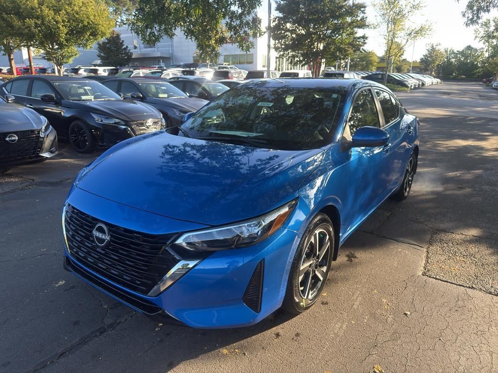 2025 Nissan Sentra SV Image 1 of 30