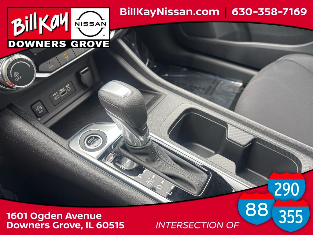 2025 Nissan Sentra SV Image 23 of 31