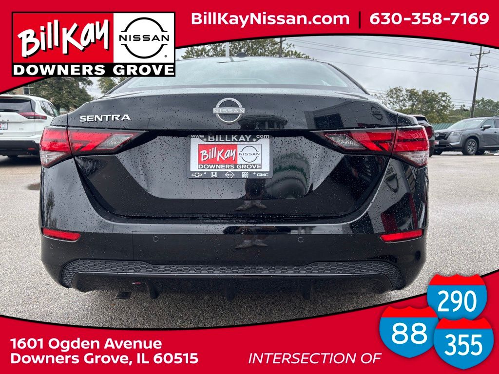 2025 Nissan Sentra SV Image 5 of 31
