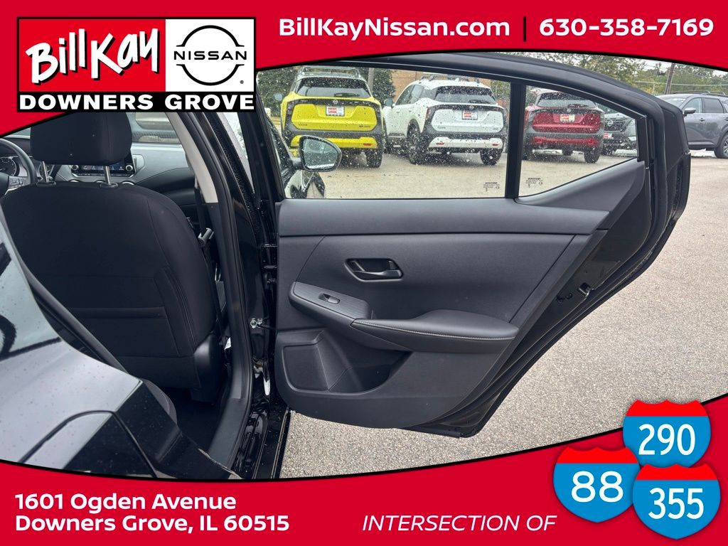 2025 Nissan Sentra SV Image 20 of 31