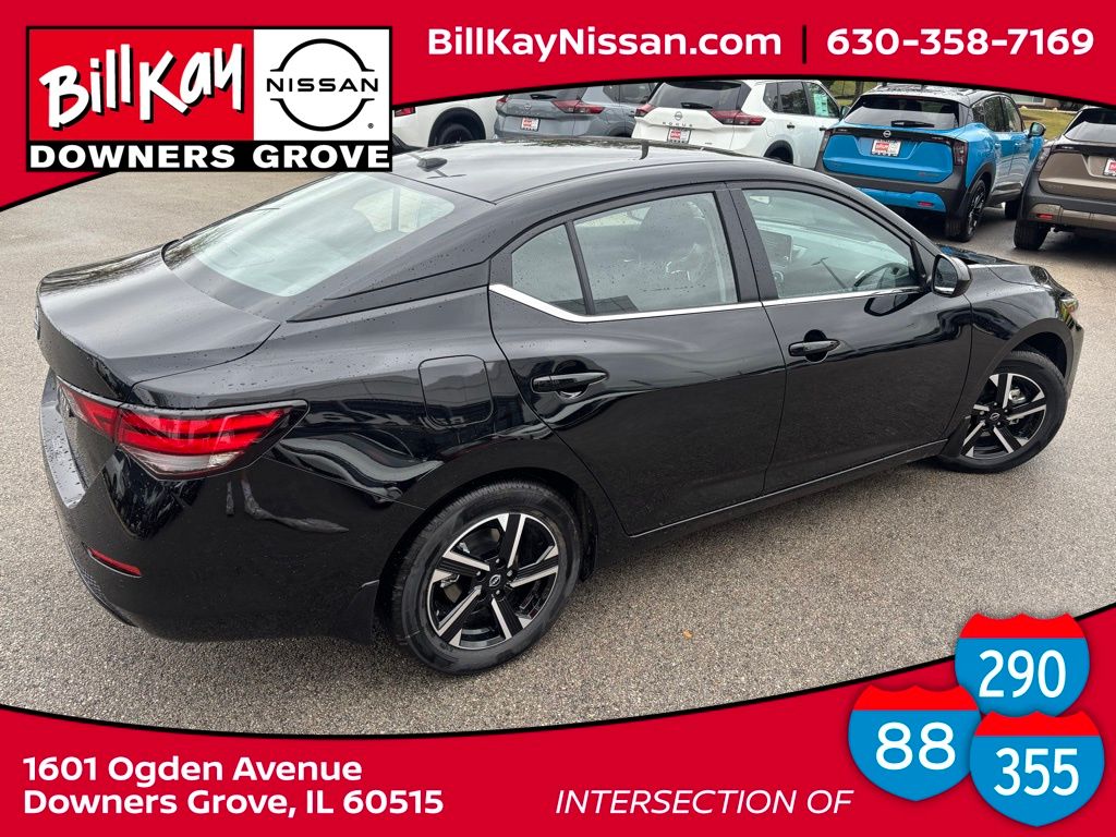 2025 Nissan Sentra SV Image 4 of 31