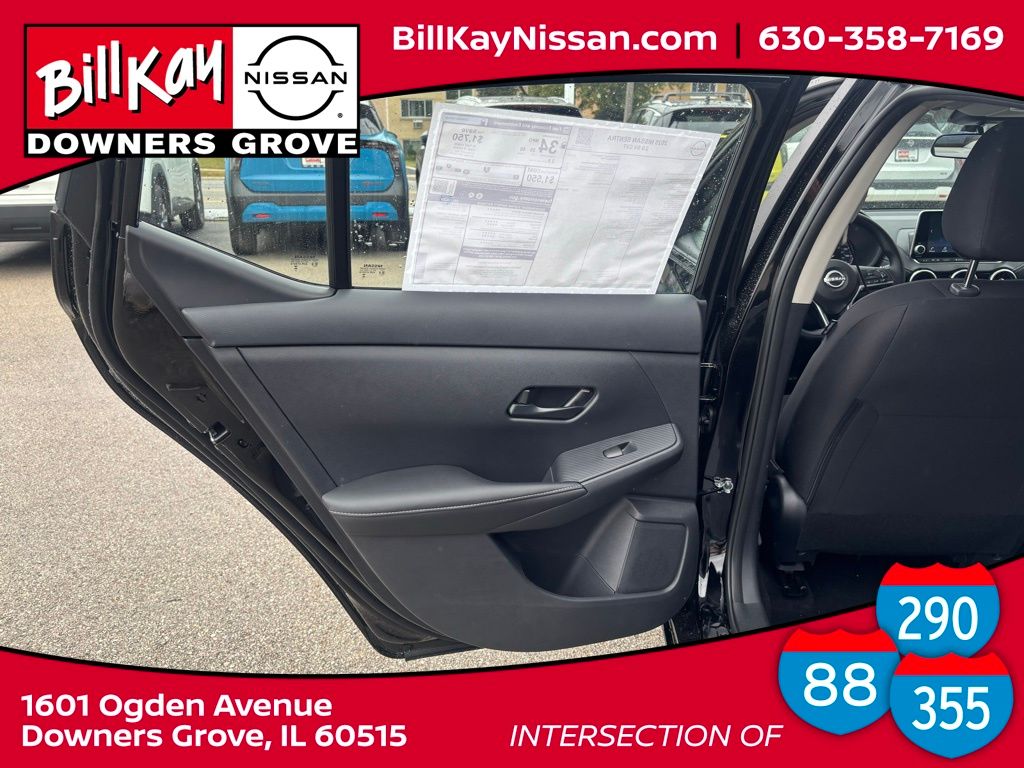 2025 Nissan Sentra SV Image 22 of 31