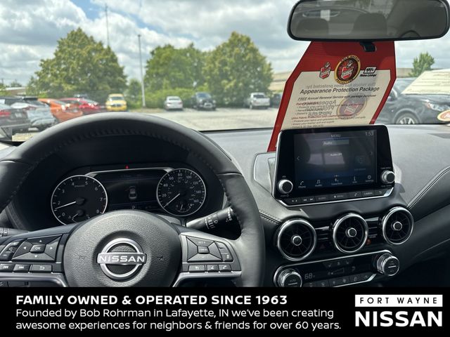 Vehicle image 36 of 37