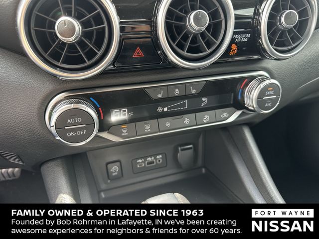Vehicle image 16 of 37