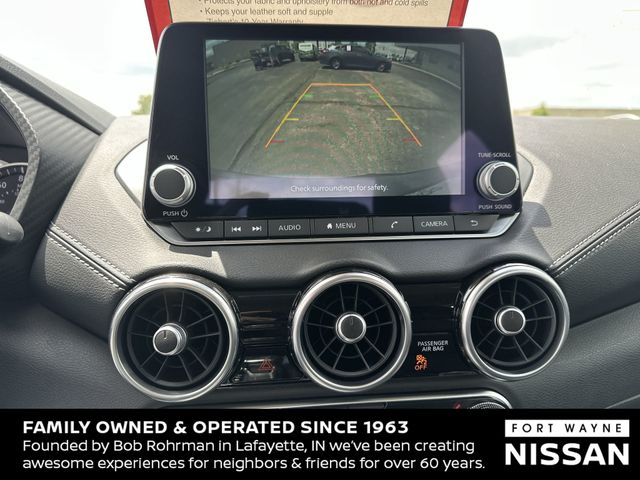 Vehicle image 14 of 37