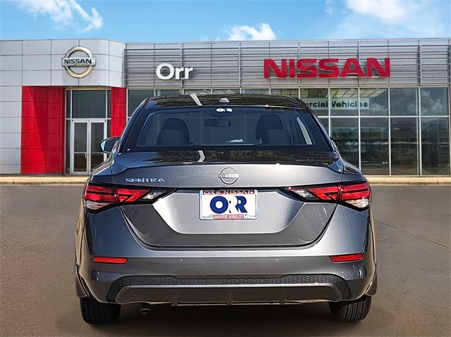 Vehicle image 5 of 17