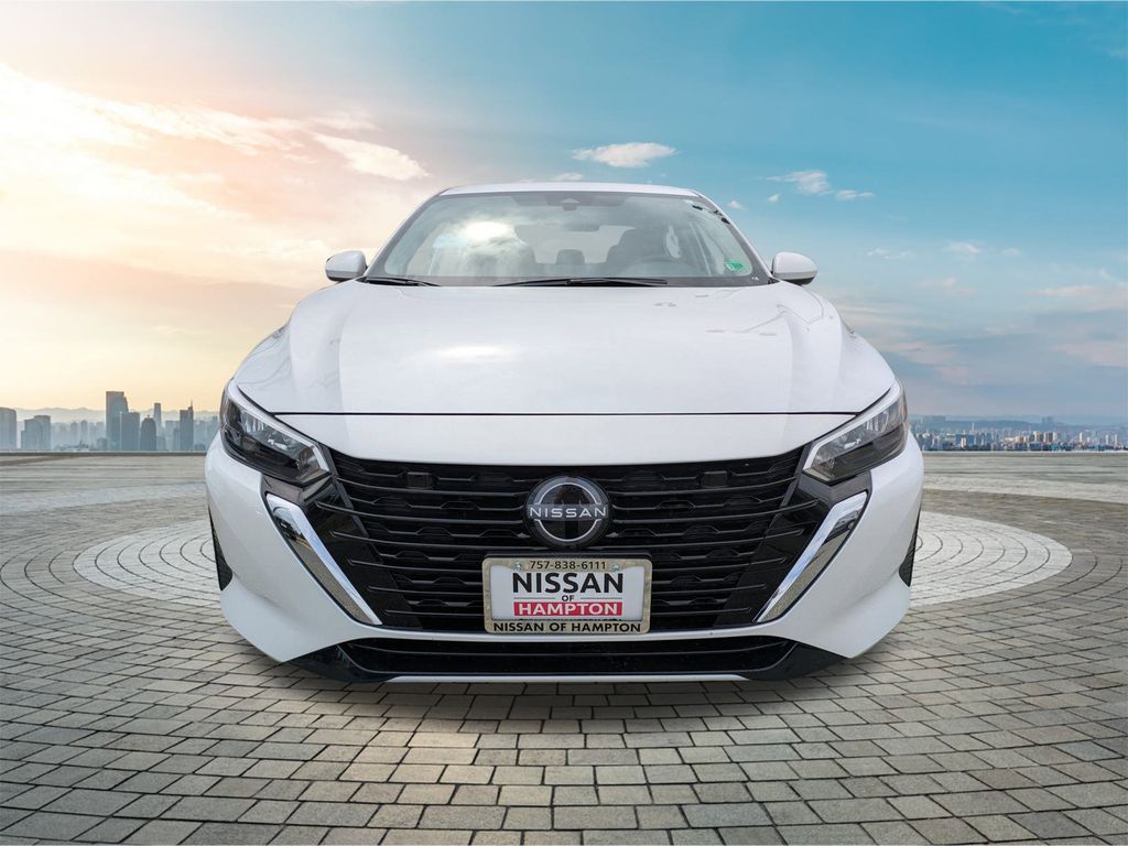 2025 Nissan Sentra SV Image 2 of 27