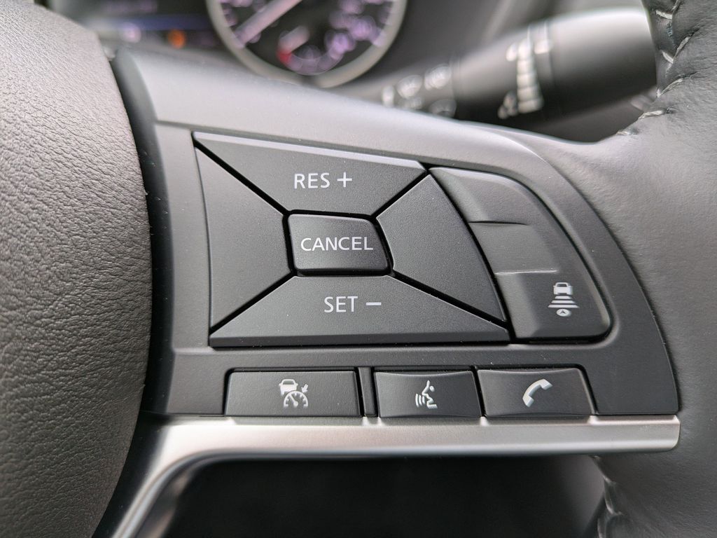 2025 Nissan Sentra SV Image 22 of 27