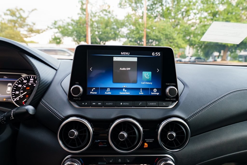 2025 Nissan Sentra SV Image 23 of 28