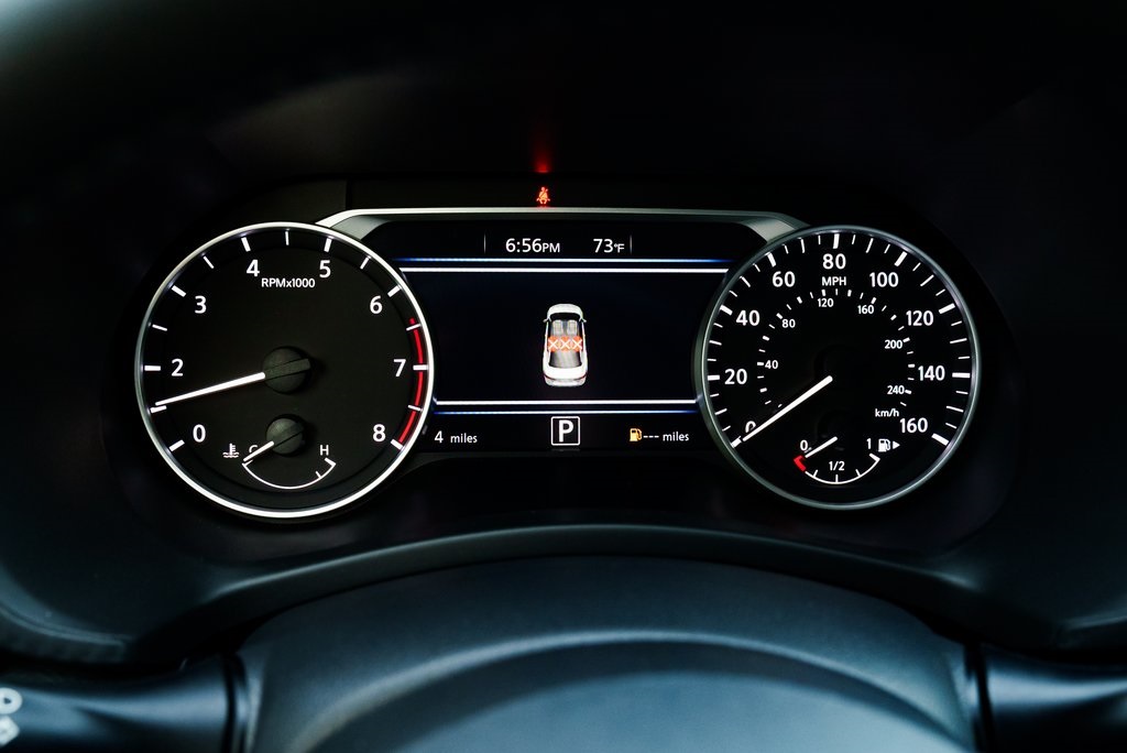 2025 Nissan Sentra SV Image 21 of 28