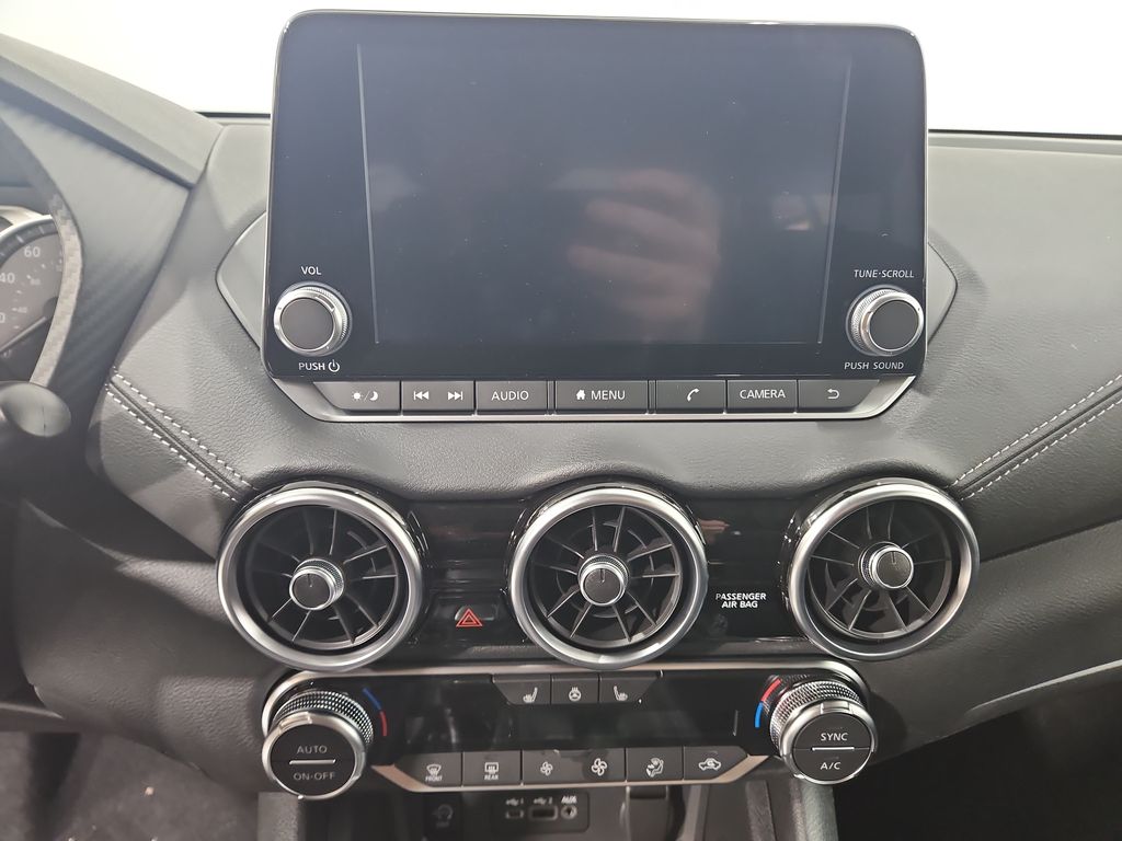 2025 Nissan Sentra SV Image 21 of 28