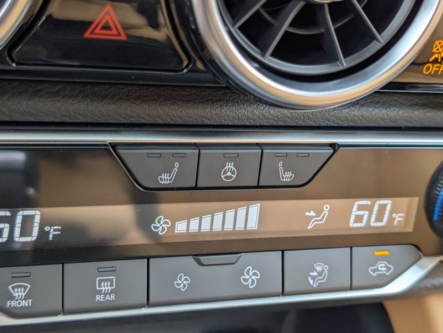 2025 Nissan Sentra SV Image 16 of 27