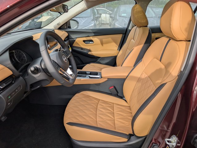 2025 Nissan Sentra SV Image 22 of 27