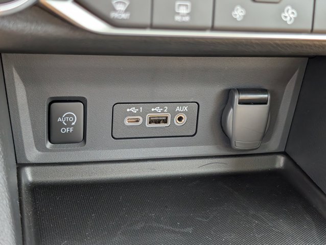 2025 Nissan Sentra SV Image 26 of 27