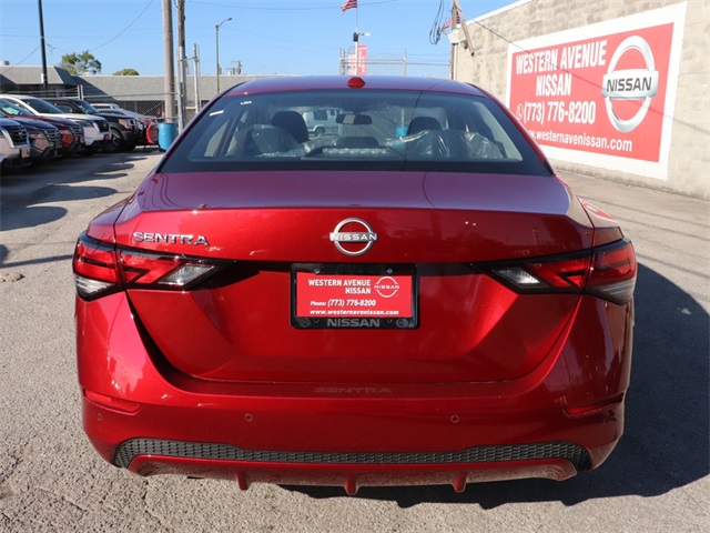 Vehicle image 10 of 20
