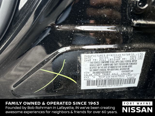 Vehicle image 20 of 37