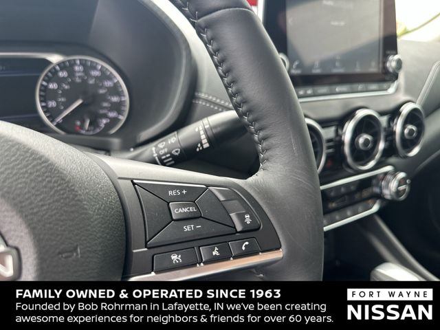 Vehicle image 16 of 37