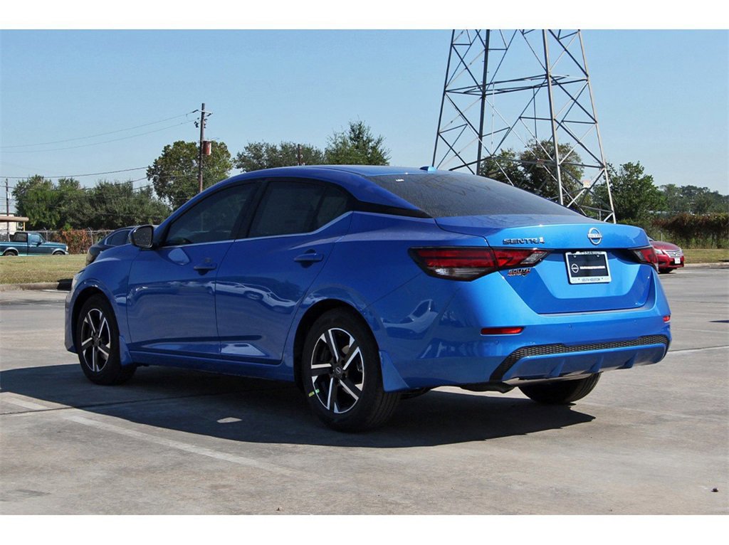 Vehicle image 5 of 23