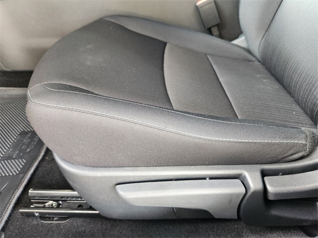 Vehicle image 21 of 21