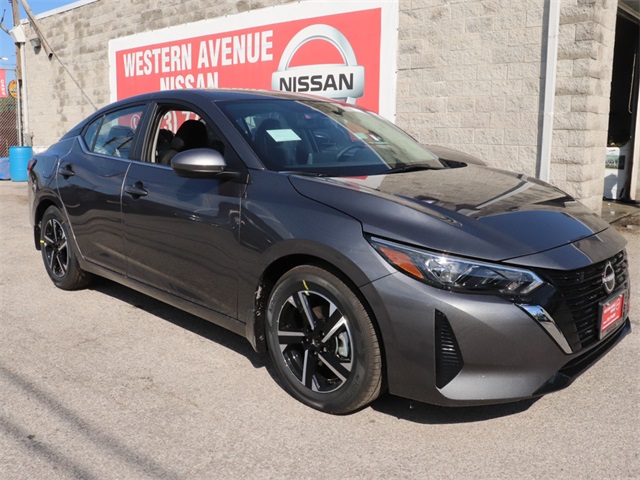Vehicle image 5 of 24