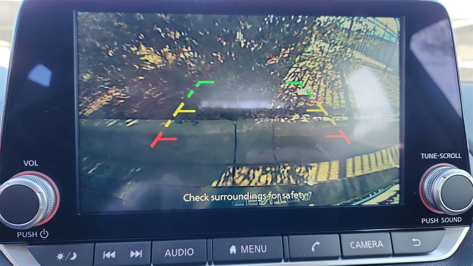Vehicle image 18 of 34
