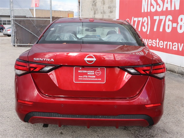 Vehicle image 12 of 28