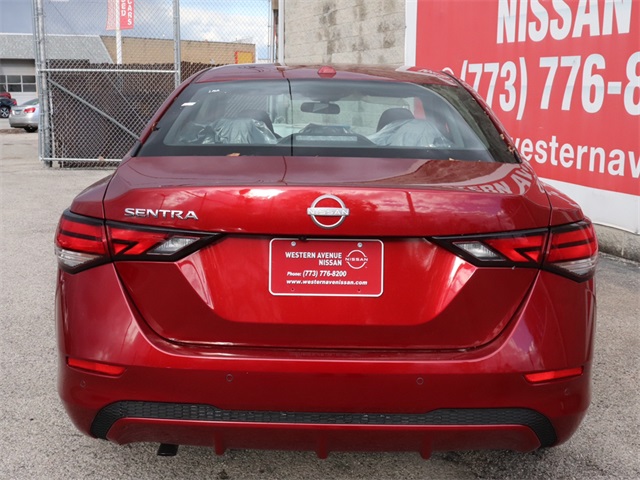 Vehicle image 11 of 28