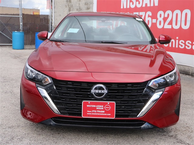 Vehicle image 4 of 28