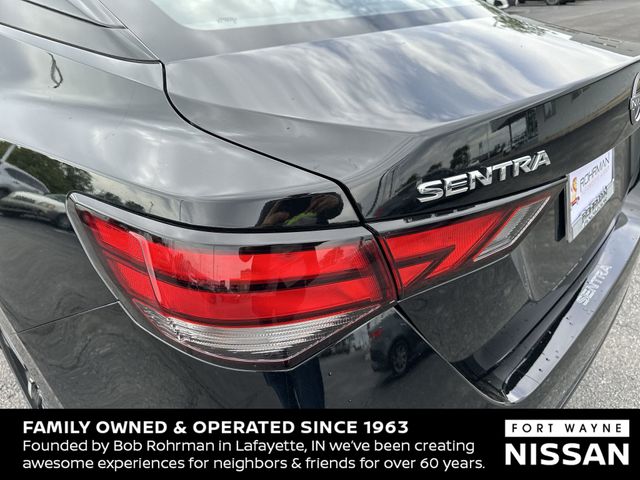 Vehicle image 31 of 37