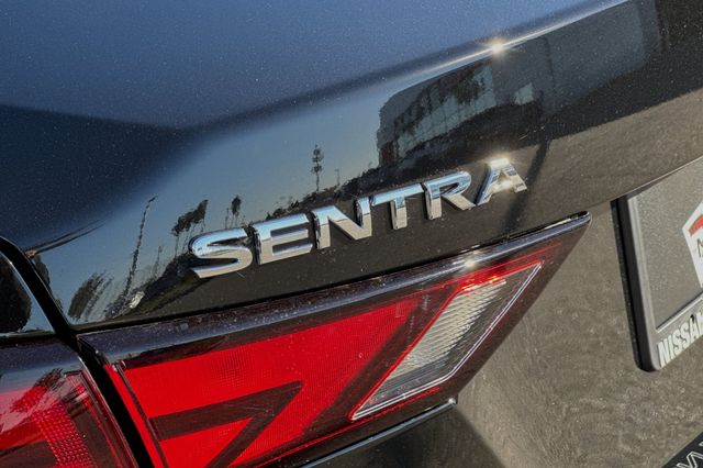 Vehicle image 20 of 26
