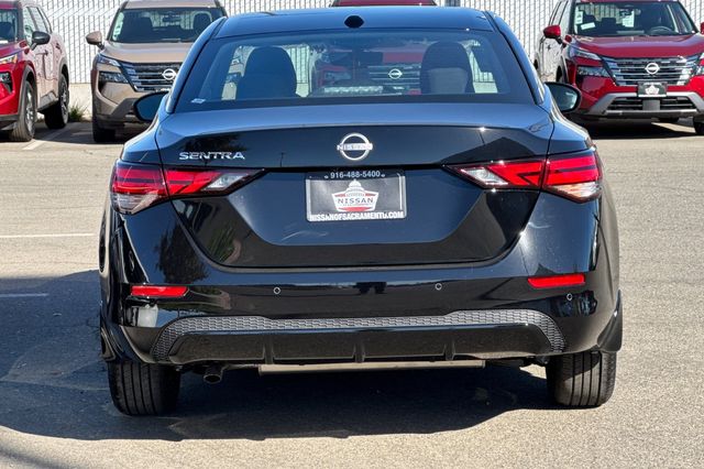 Vehicle image 6 of 26