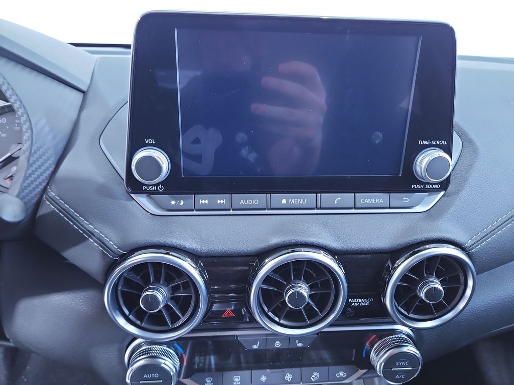 2025 Nissan Sentra SV Image 22 of 28