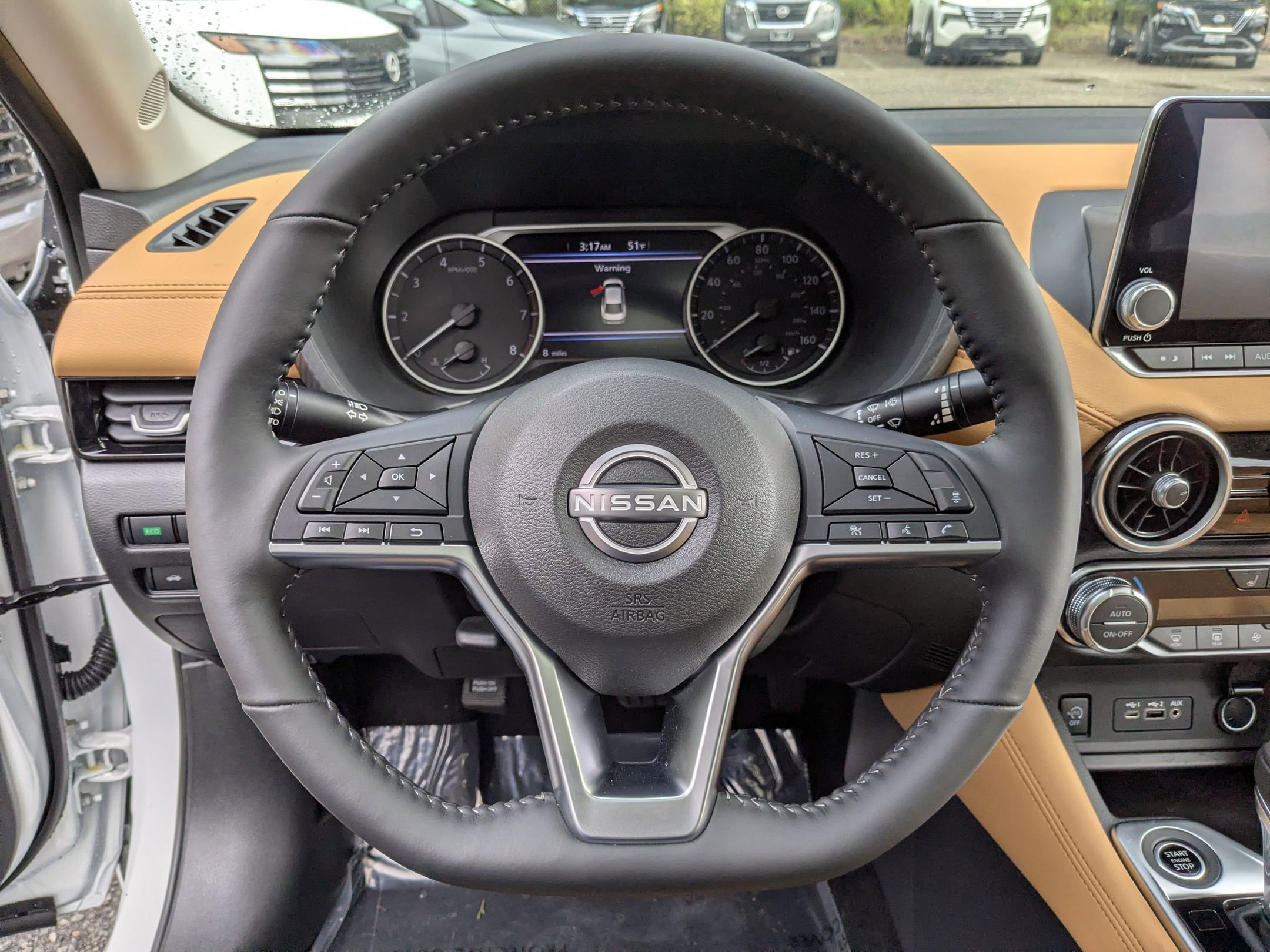 2025 Nissan Sentra SV Image 14 of 27